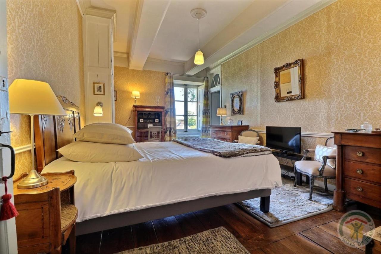 Chateau Du Golf De La Freslonniere Le Rheu エクステリア 写真